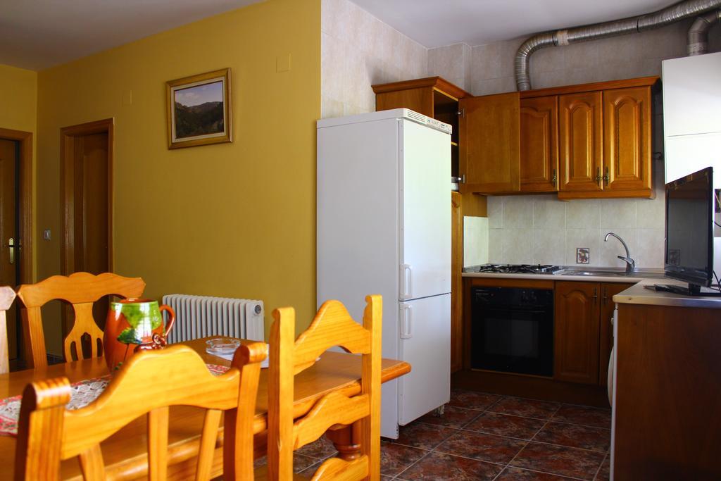 Residencial Los Robles Arroyo Frio Quarto foto