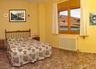 Residencial Los Robles Arroyo Frio Exterior foto